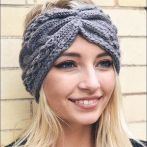 ADORABLE Slate Knit Headwarmer